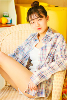 芳龄十六